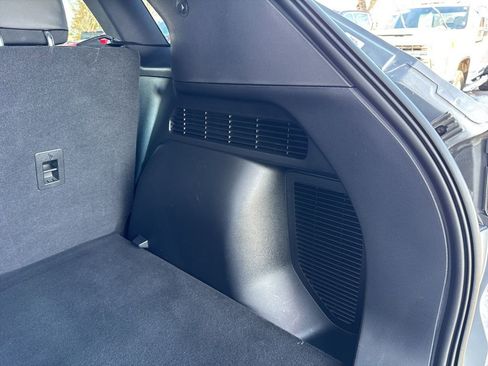 Used 2022 Ford Escape SEL image 37