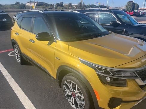 Used 2021 Kia Seltos S image 8