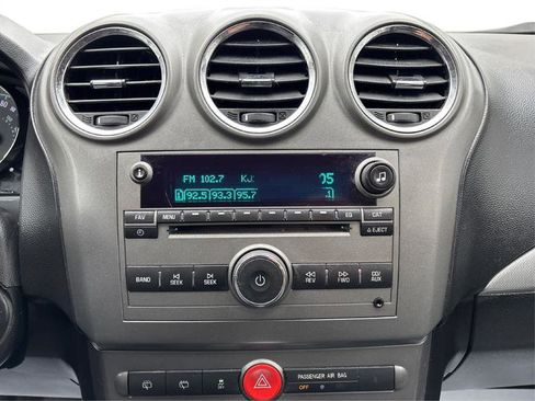 Used 2012 Chevrolet Captiva Sport LT image 18