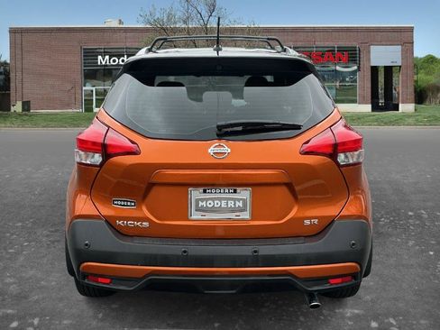 Certified 2020 Nissan Kicks SR w/ SR Premium Package FWD image 3