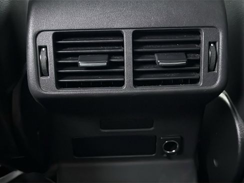 Used 2020 Land Rover Range Rover Velar R-Dynamic S image 26