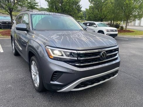 Used 2023 Volkswagen Atlas SE w/ Panoramic Sunroof Package FWD image 1