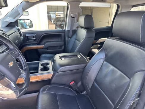 Used 2017 Chevrolet Silverado 1500 LTZ image 4