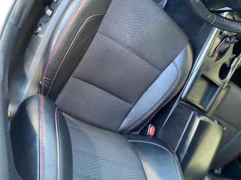 Used 2017 Toyota Camry SE FWD image 9