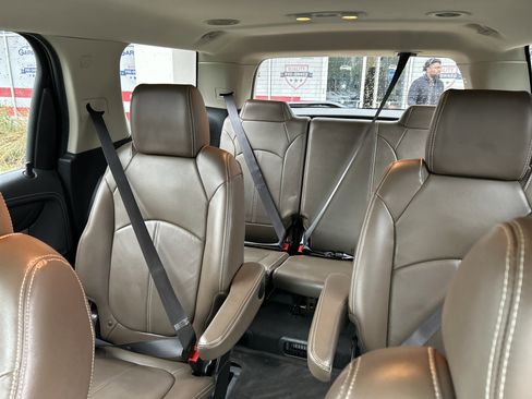 Used 2017 GMC Acadia Limited SLT image 15