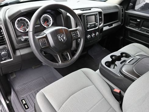 Used 2022 RAM 1500 Tradesman w/ Chrome Plus Package RWD image 22