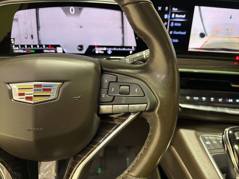 Used 2021 Cadillac Escalade Sport w/ LPO, ONYX Package AWD/4WD image 28