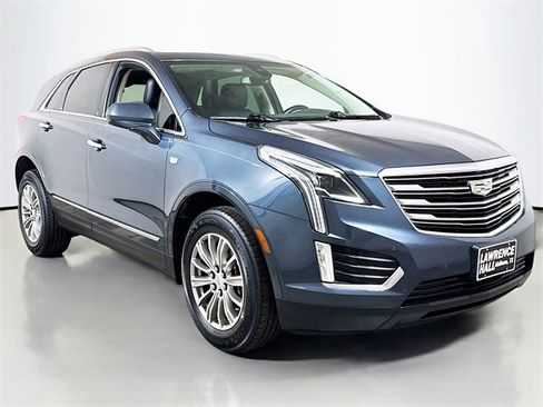 Used 2019 Cadillac XT5 Luxury image 3