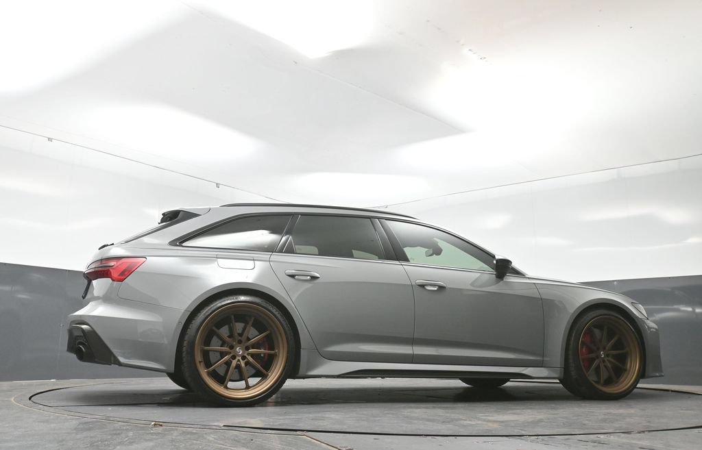 Used 2021 Audi RS 6 AWD/4WD image 49