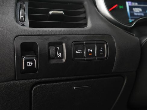 Used 2020 Chevrolet Impala Premier w/ Premier Confidence Package FWD image 25