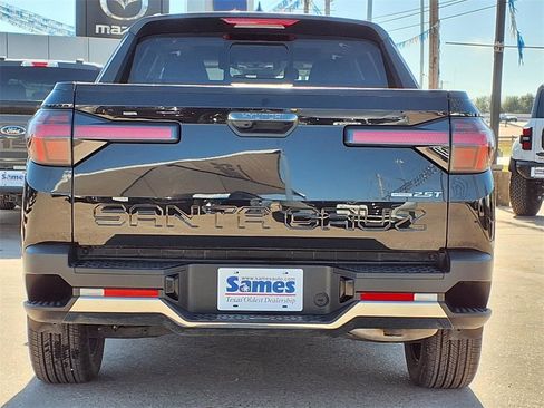 Used 2022 Hyundai Santa Cruz Limited image 6