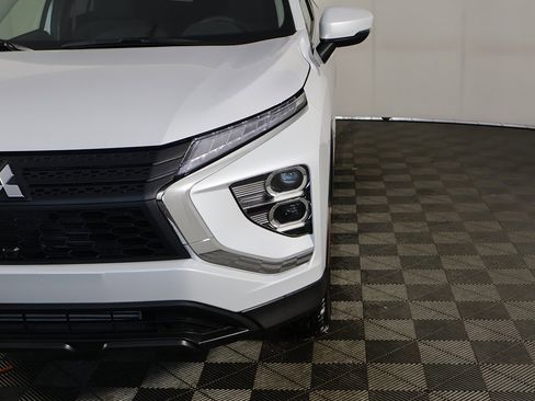 New 2025 Mitsubishi Eclipse Cross ES image 12