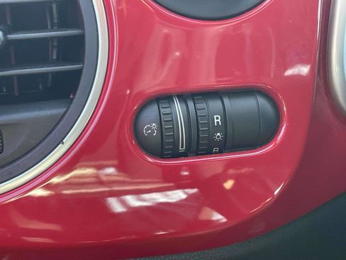Used 2014 Volkswagen Beetle 2.5 FWD image 16