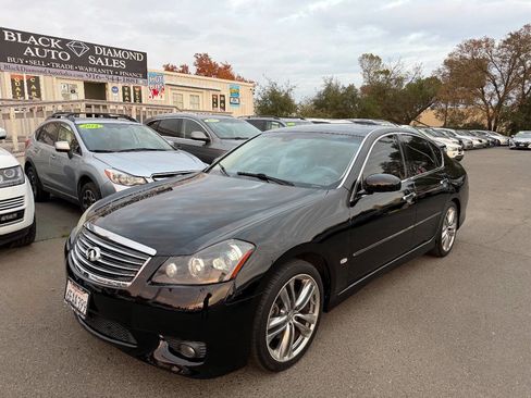 Used 2008 INFINITI M35 w/ Technology Pkg image 3