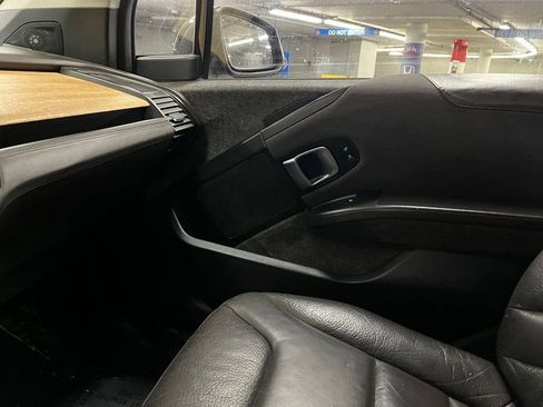 Used 2014 BMW i3 w/ Range Extender image 25