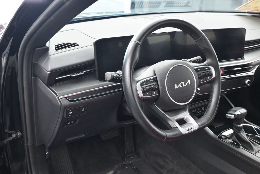 Used 2026 Kia K5 GT-Line w/ GT-Line Red Interior Package FWD image 15