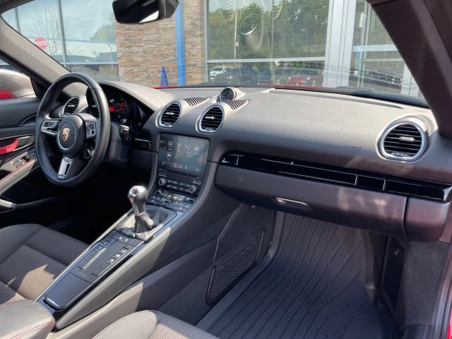 Used 2023 Porsche 718 Cayman w/ 718 T Interior Package RWD image 38