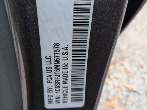 Certified 2021 RAM 1500 Laramie image 34