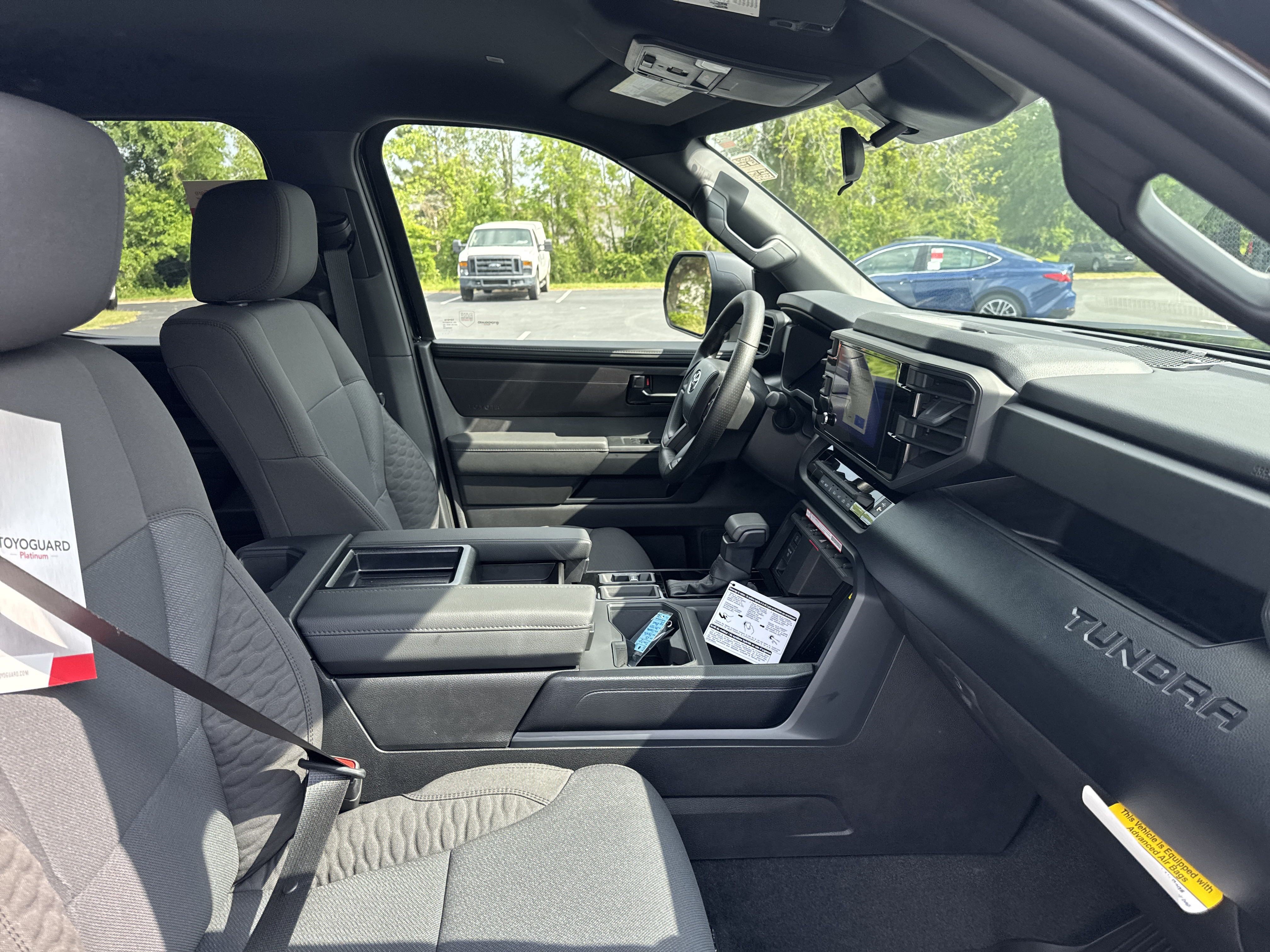 New 2025 Toyota Tundra SR w/ SR Tow Package AWD/4WD image 31