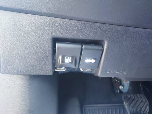 Used 2024 Nissan Kicks S FWD image 25