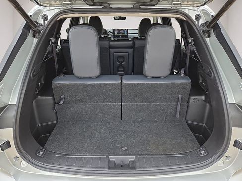 Used 2025 Mitsubishi Outlander SE FWD image 14