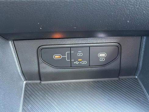 New 2026 Kia Sportage LX image 38