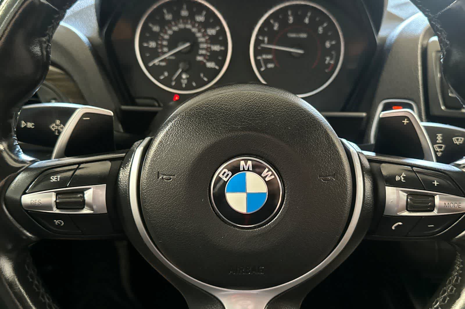 Used 2015 BMW M235i Coupe w/ Premium Package RWD image 28
