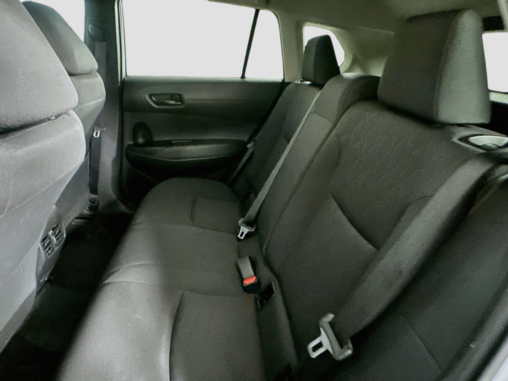 Used 2026 Toyota Corolla Cross LE FWD image 27
