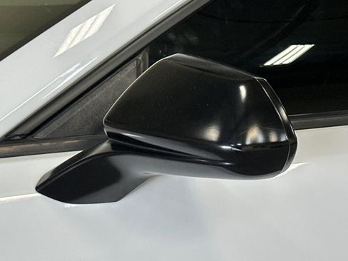 Used 2018 Chevrolet Camaro SS image 51