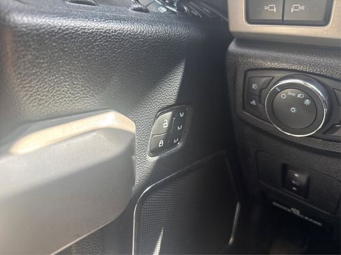 Used 2021 Ford F350 Lariat w/ Tremor Off-Road Package image 45