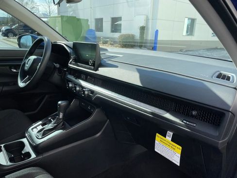 Certified 2025 Honda CR-V LX image 34