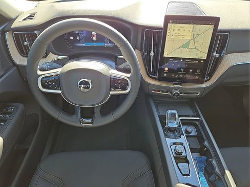 New 2026 Volvo XC60 B5 Plus w/ Protection Package Premier image 18