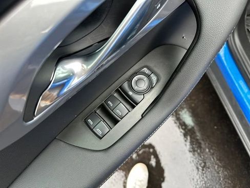 Used 2025 Chevrolet Blazer LT w/ Midnight/Sport Edition image 13