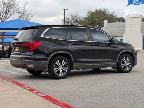 Certified 2017 Honda Pilot EX-L image 4