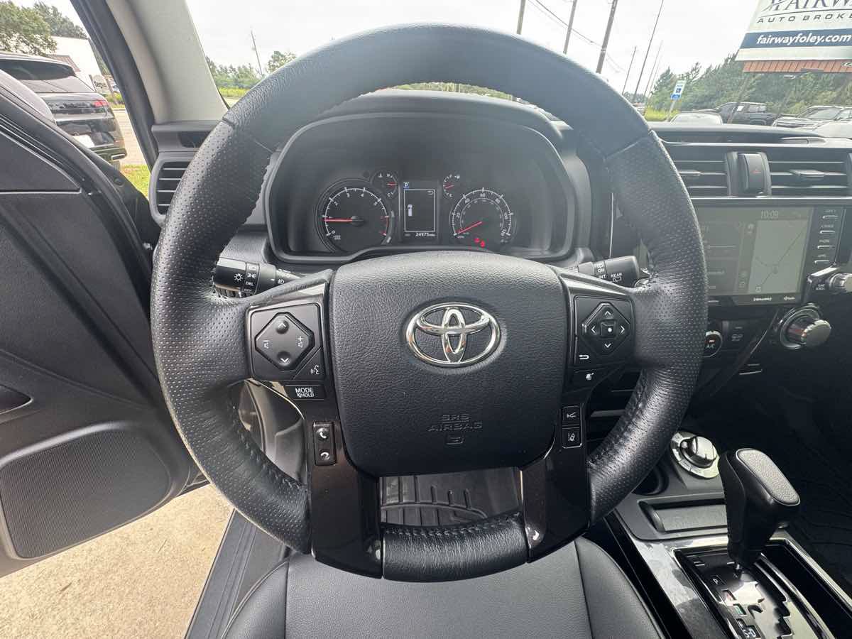 Used 2023 Toyota 4Runner 40th Anniversary SE AWD/4WD image 14