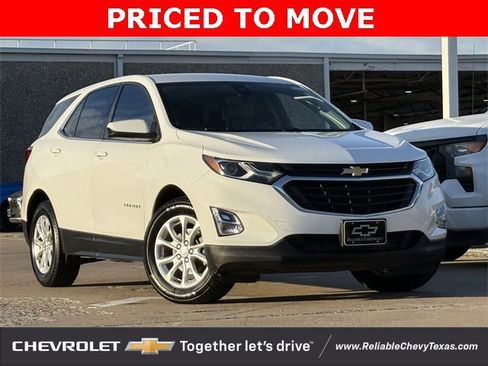 Used 2020 Chevrolet Equinox LT image 2