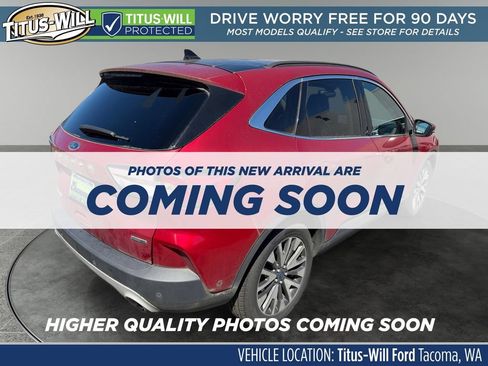 Used 2020 Ford Escape Titanium AWD/4WD image 5