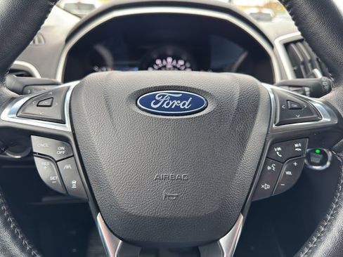 Used 2020 Ford Edge SEL w/ Convenience Package image 15