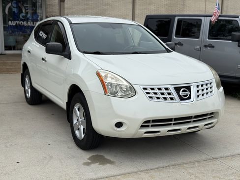 Used 2010 Nissan Rogue S w/ 360 Degree Value Pkg image 3
