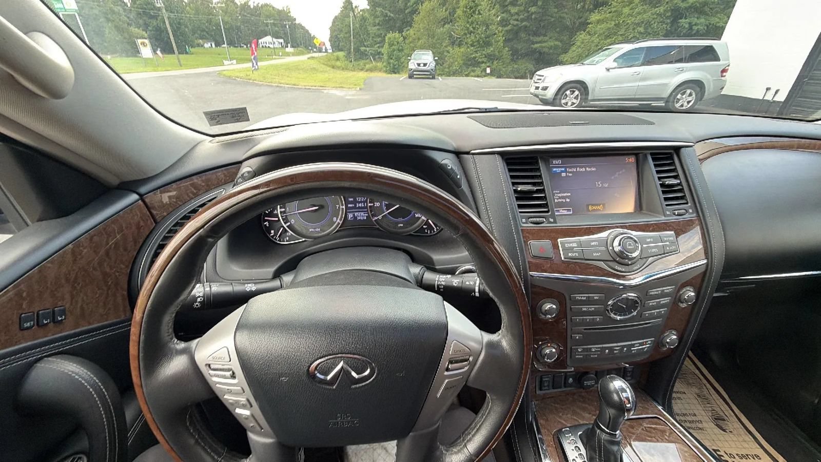 Used 2017 INFINITI QX80 2WD image 22