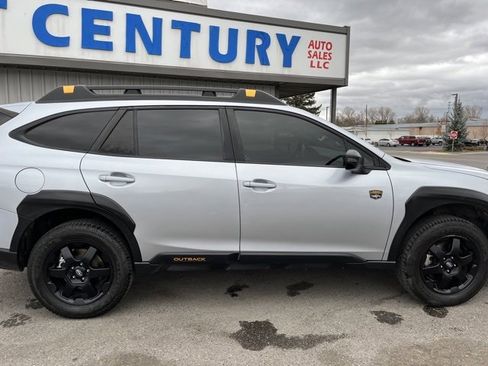 Used 2024 Subaru Outback Wilderness image 20