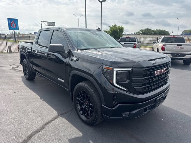 Used 2026 GMC Sierra 1500 Elevation AWD/4WD image 1