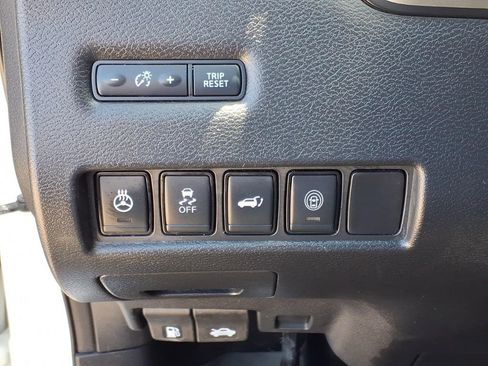 Used 2020 Nissan Murano SL FWD image 17