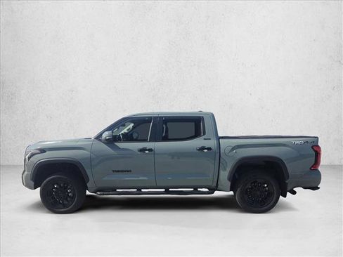 Used 2023 Toyota Tundra Limited w/ TRD Off-Road Package AWD/4WD image 8