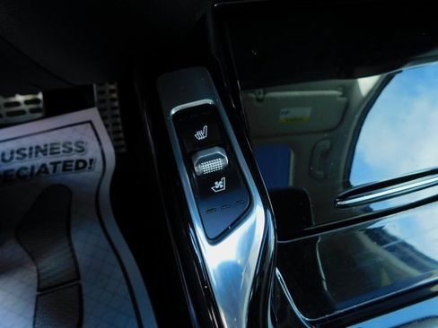 Used 2022 Kia Sorento SX image 35