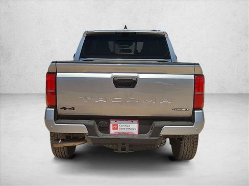 Certified 2025 Toyota Tacoma TRD Off-Road w/ TRD Off Road Premium Package AWD/4WD image 8