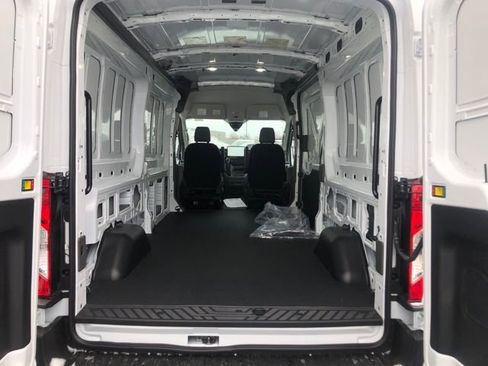 New 2026 Ford Transit 250 148 Medium Roof image 8