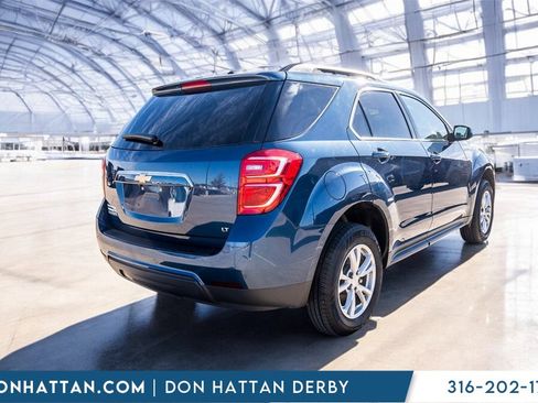 Used 2017 Chevrolet Equinox LT w/ Convenience Package image 32