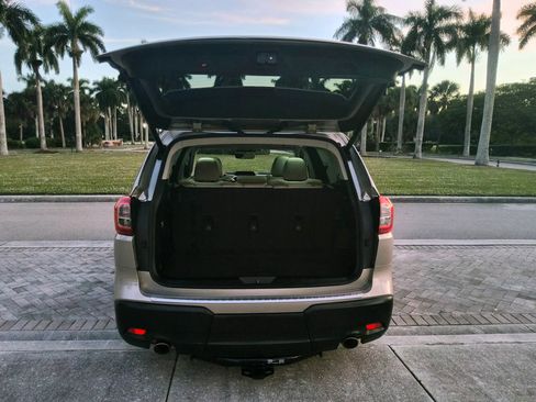 Used 2019 Subaru Ascent Limited image 49