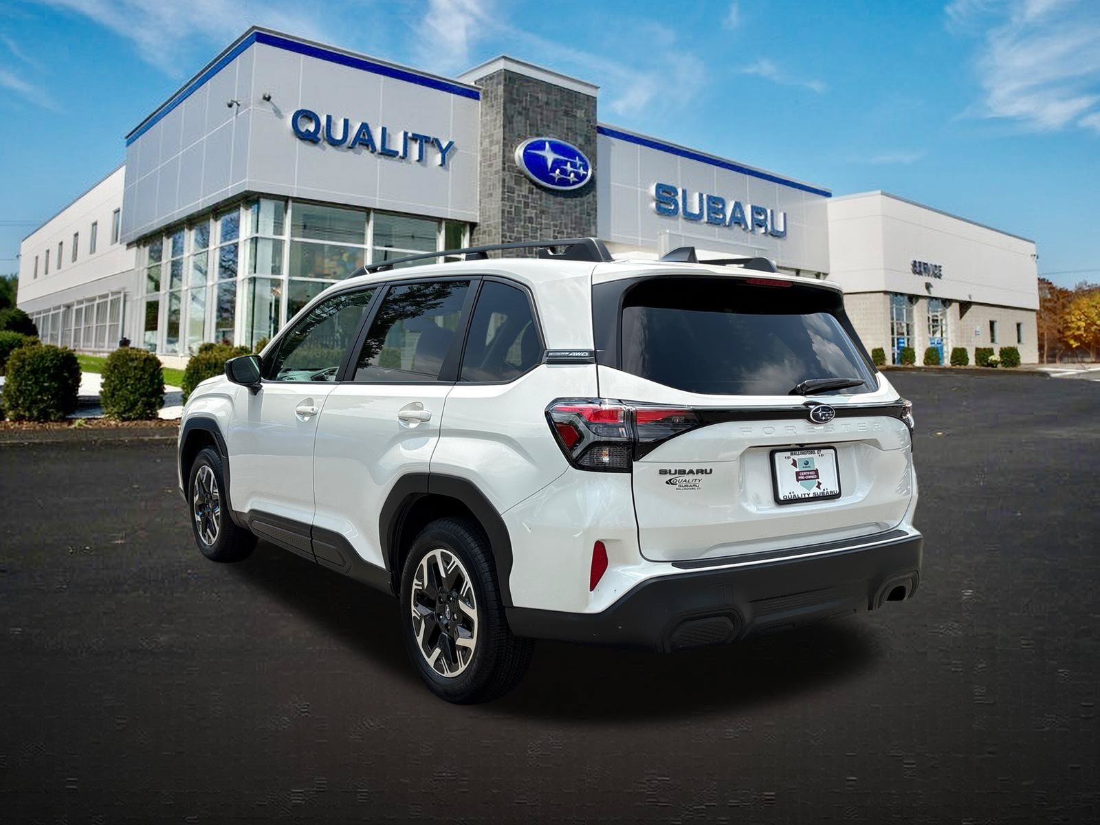 Used 2026 Subaru Forester Premium AWD/4WD image 2
